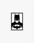Cuadro decorativo de la silueta de Batman (El Caballero de la Noche) fabricado en madera MDF negra con corte láser de precisión, diseño elegante para decoración de interiores.