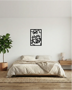 Maggie Simpson: Cuadro Decorativo en Madera MDF Negra