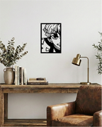 Decoración de oficina con estilo industrial, cuadro calado en madera negra de diseño sobrio inspirado en guerreros.