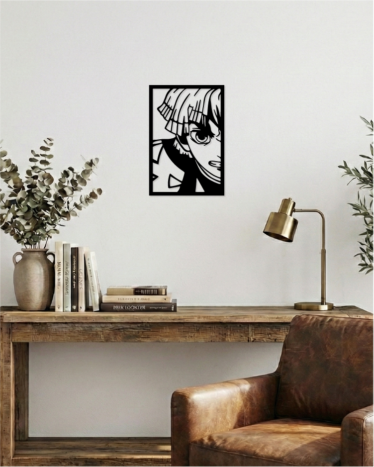 Decoración de oficina con estilo industrial, cuadro calado en madera negra de diseño sobrio inspirado en guerreros.